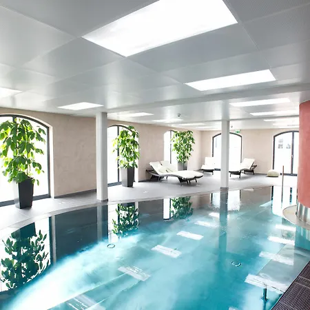Hotel Freihof 4*