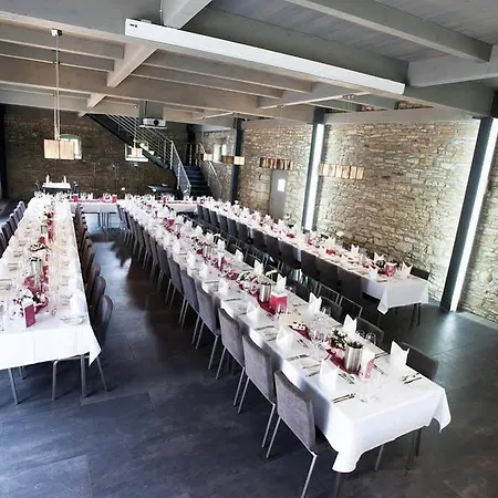 Hotel Freihof 4*